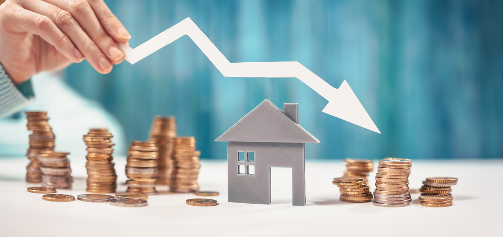 Should You Sell Your Home for Cash During a Market Downturn?