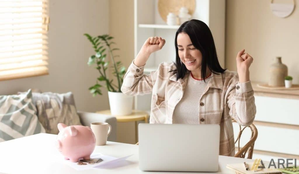 Decision Guide: Is a HELOC or Home Equity Loan Better for You?