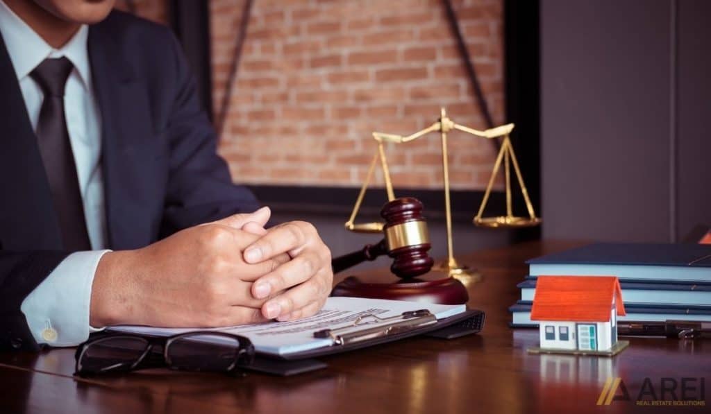 When to Bring In a Real Estate Attorney